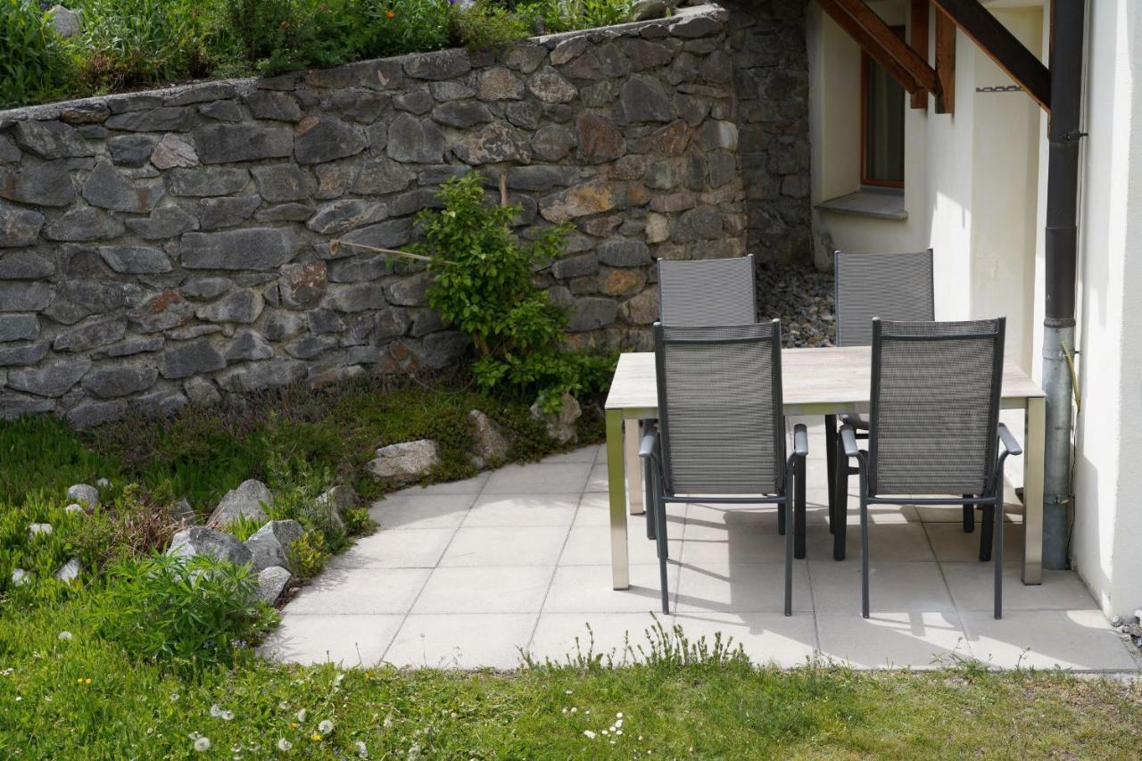 Crusch 32 Apartment Samedan Exterior foto